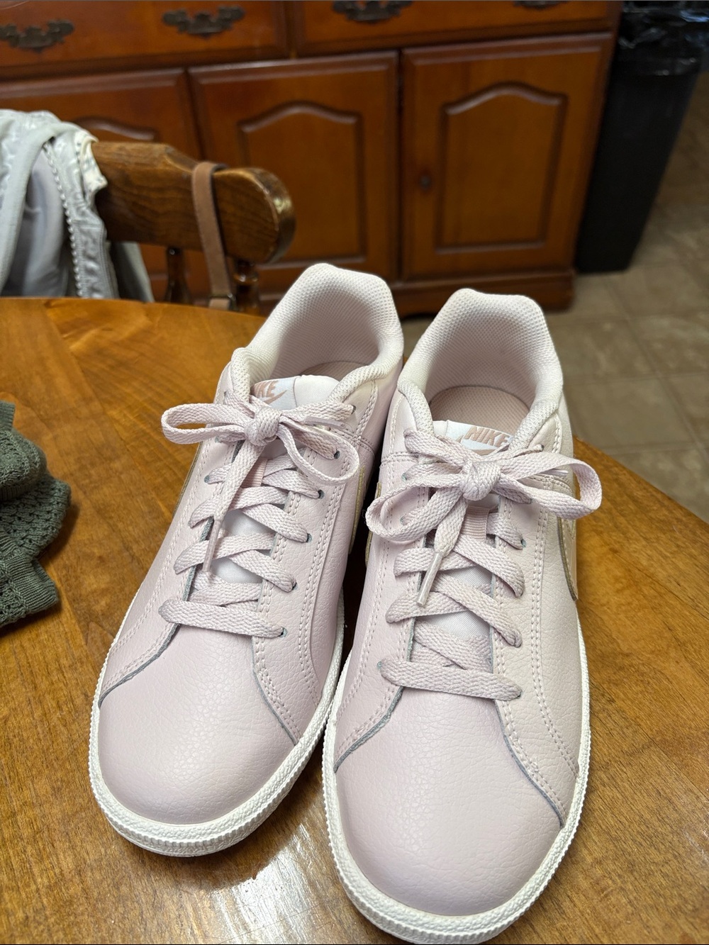 Nike Women’s Light Pink Low-Top Sneakers